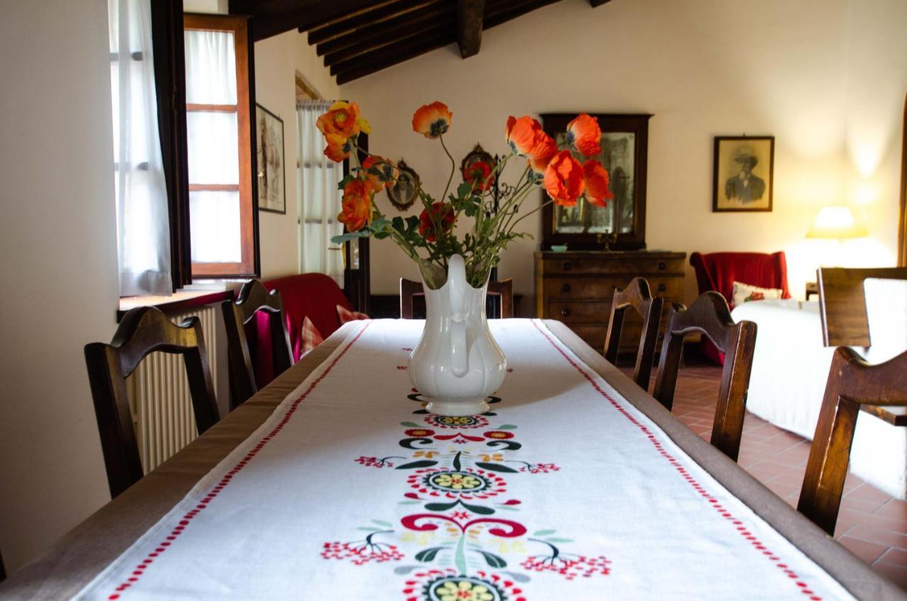 אמליה Agriturismo Podere Luchiano מראה חיצוני תמונה