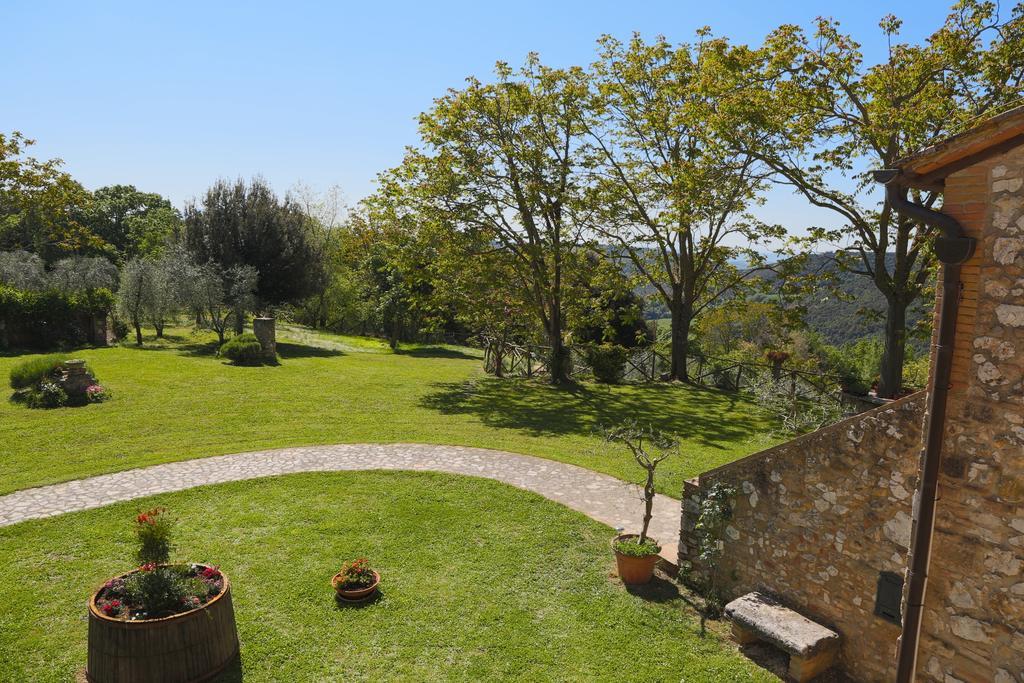 אמליה Agriturismo Podere Luchiano מראה חיצוני תמונה